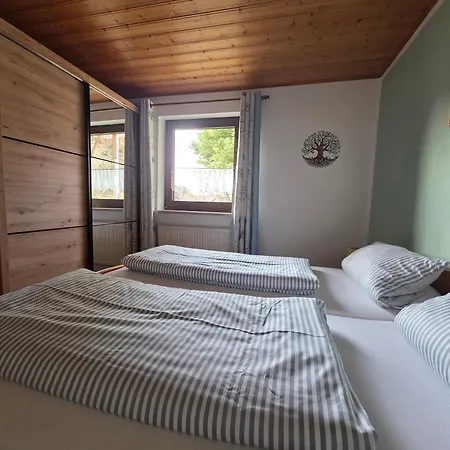 Kleines Glueck Am Baerenstein Apartmán