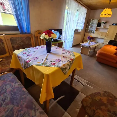 דירה Waldzeit Goessweinstein, Sonnige Und Ruhige Ferienwohnung In Der Fraenkischen Schweiz *