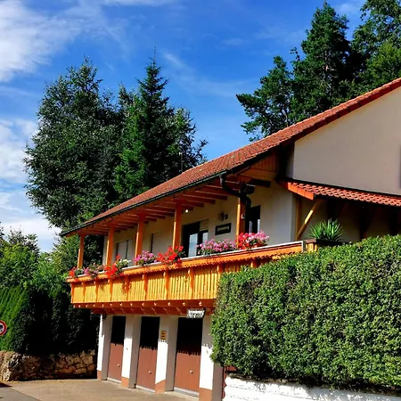 Kleines Glueck Am Baerenstein شقة