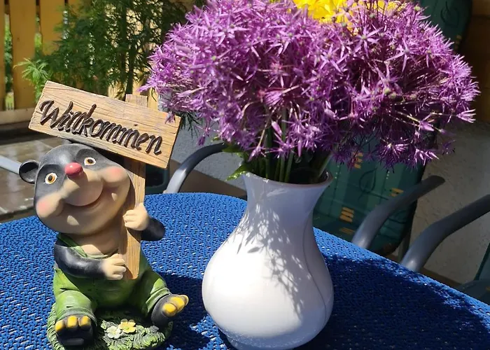 Waldzeit Goessweinstein, Sonnige Und Ruhige Ferienwohnung In Der Fraenkischen Schweiz *
