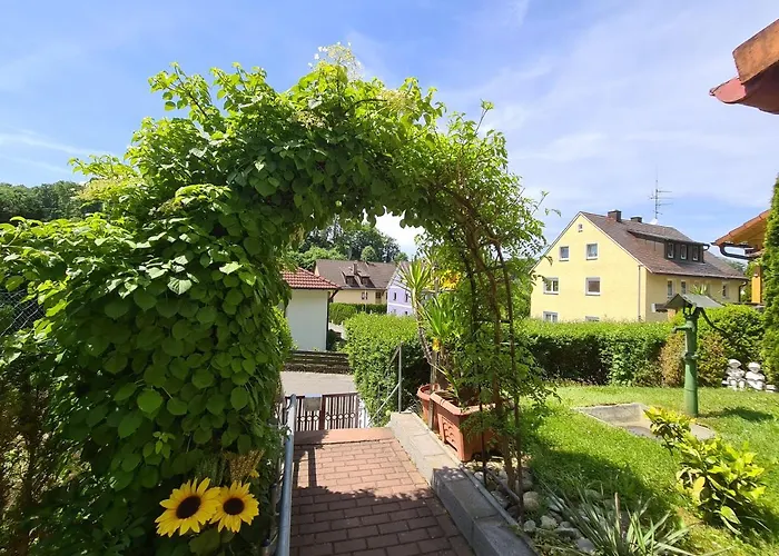 Waldzeit Goessweinstein, Sonnige Und Ruhige In Der Fraenkischen Schweiz *
